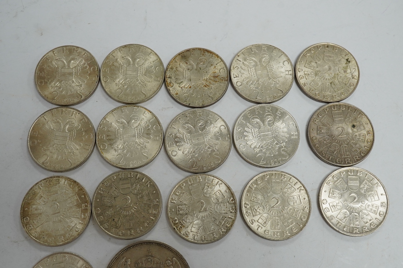 Austria, silver coins, fifteen 2 shillings, 1930s and other coins, including-, five - Death of Engelbert Dollfuss 2 Schillings, 1934, VF to about EF, two - 200th Anniversary of birth of Joseph Haydn 2 schillings, 1932, a